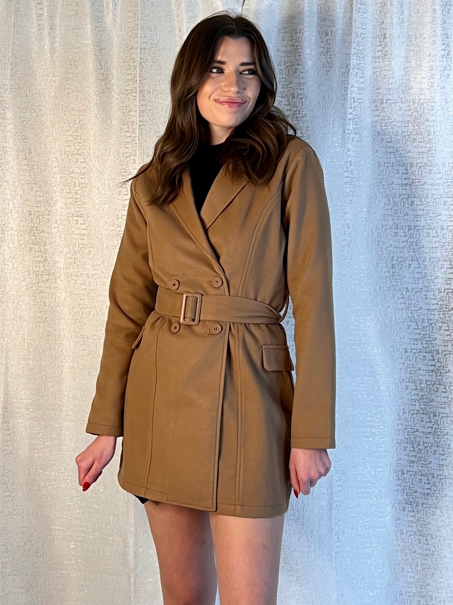 BROWN TRENCHCOAT
