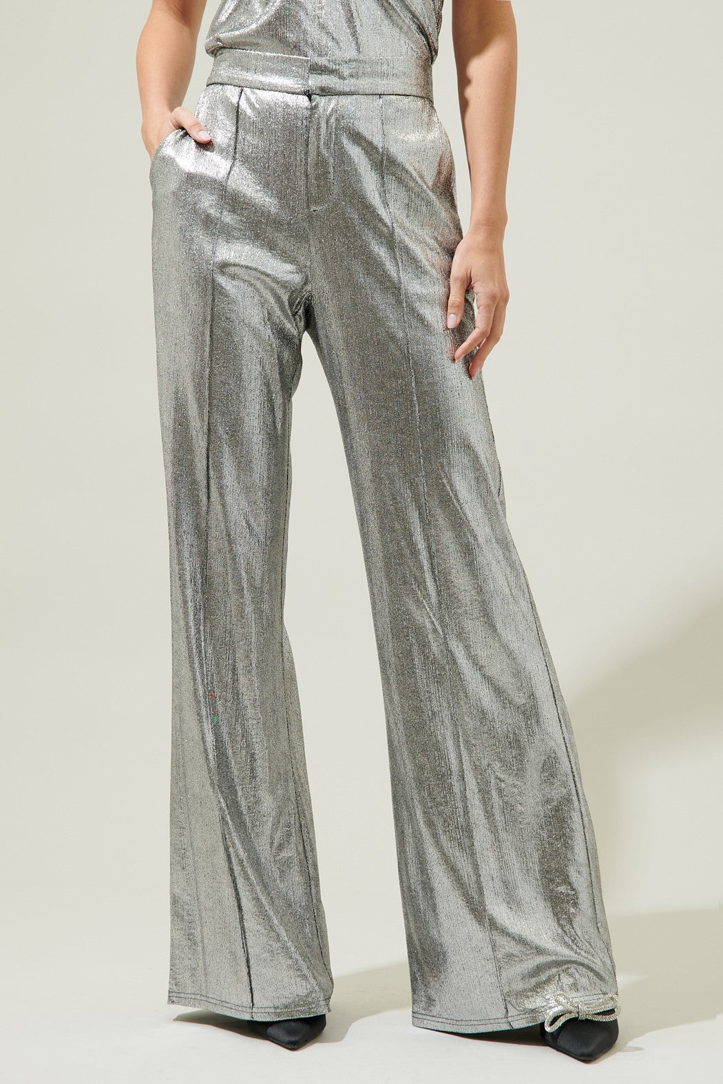 METALLIC SILVER PANTS