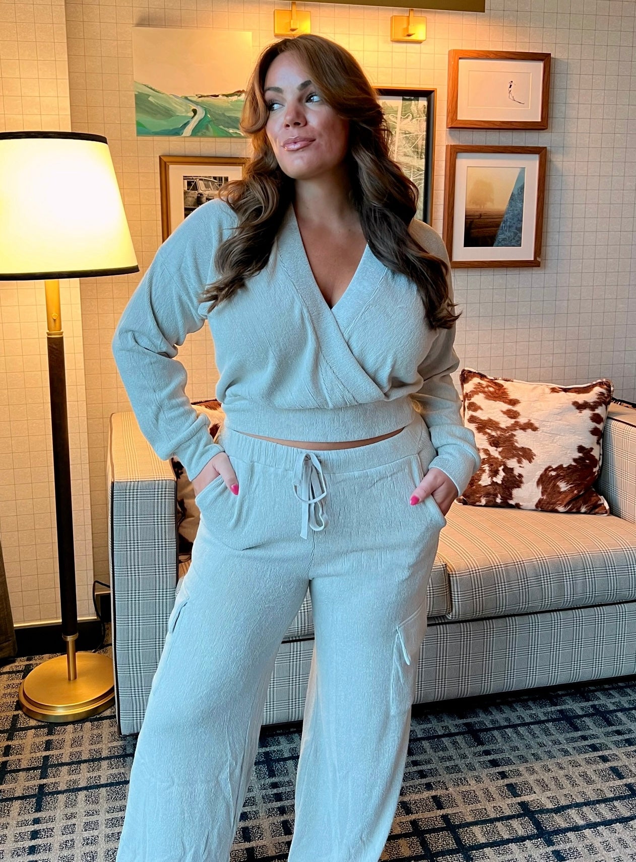 GREY CARGO PANTS & SWEATSHIRT SET